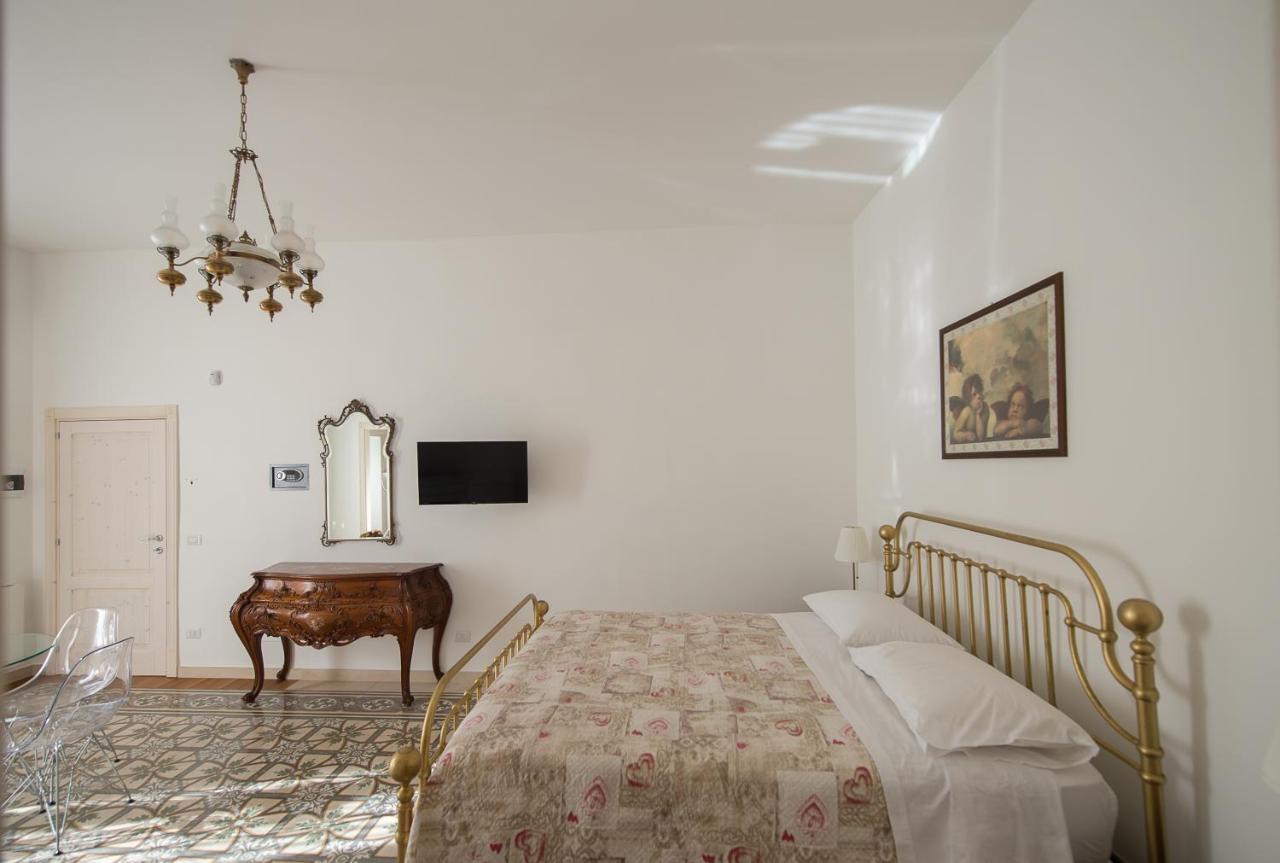 Ai Cappuccini Guest House Noicattaro Exteriör bild